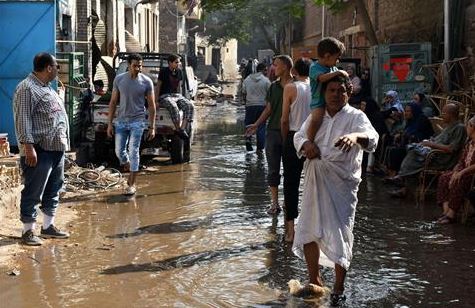 أهالي المنطقة القريبة من مكان انفجار القنصلية الإيطالية